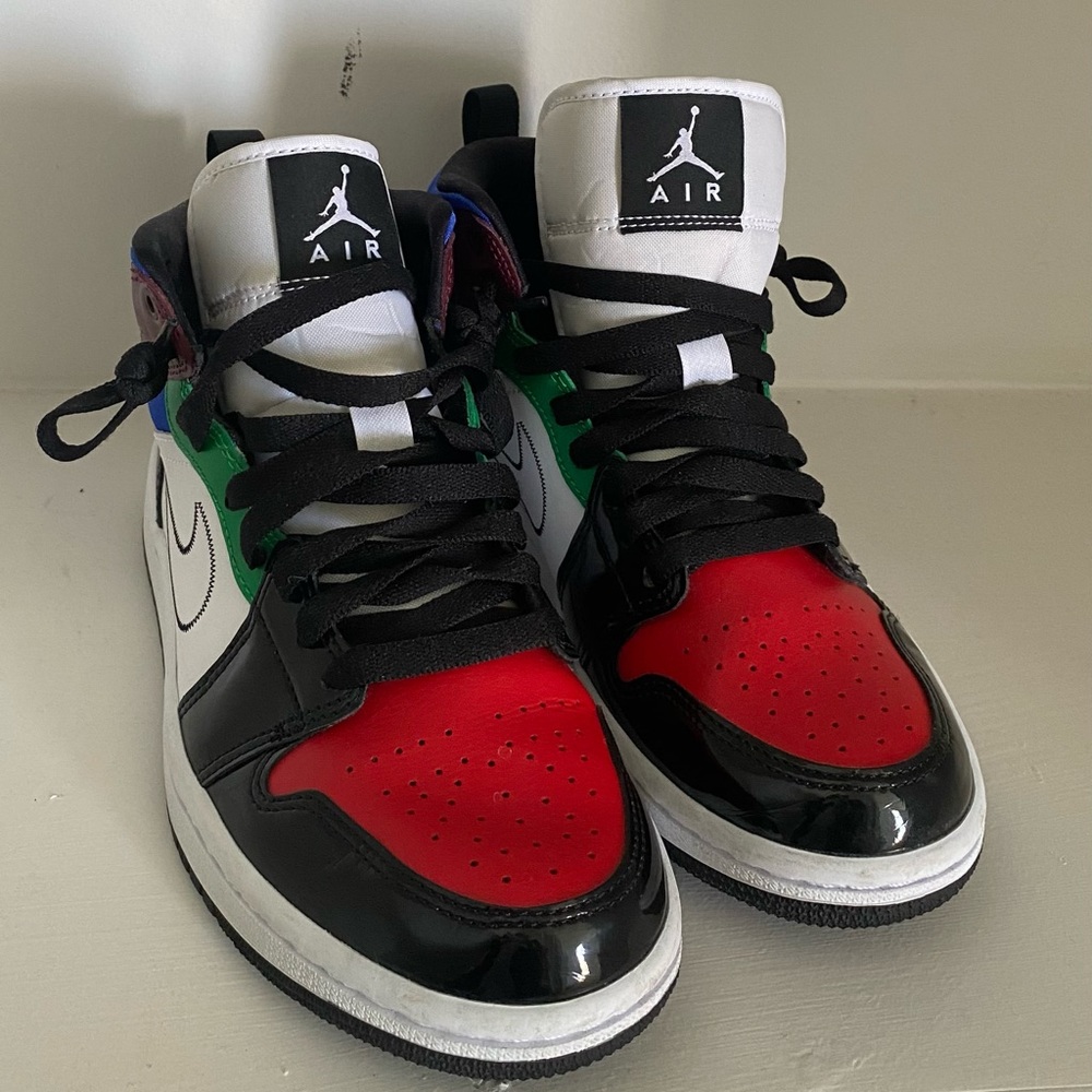 Nike Jordan 1 mid
